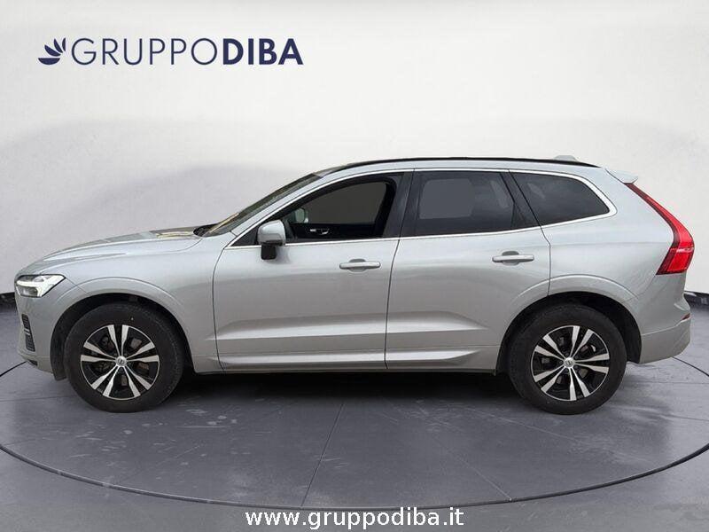 Volvo XC60 II 2022 2.0 b4 Momentum auto