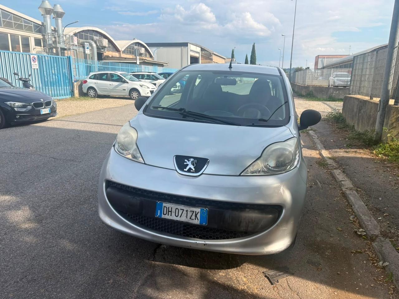 Peugeot 107 1.0 68CV 3p. Desir