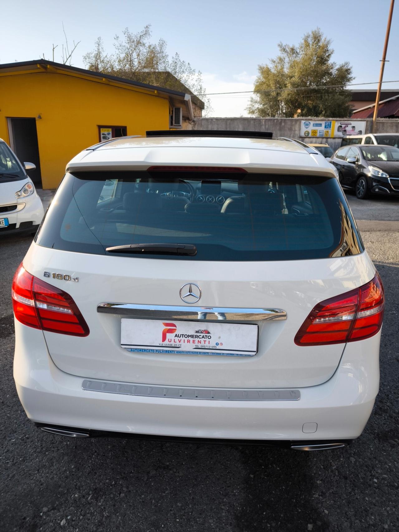 Mercedes-benz B 180 B 180 d Automatic Premium