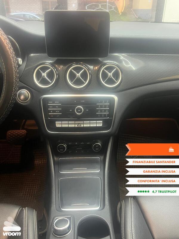 MERCEDES GLA 200 d Automatic 4Matic Premium