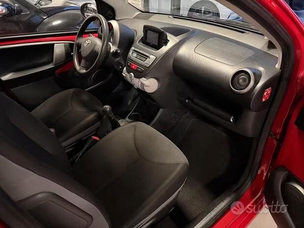 Toyota Aygo 1.0 12V VVT-i 5 porte Active Connect