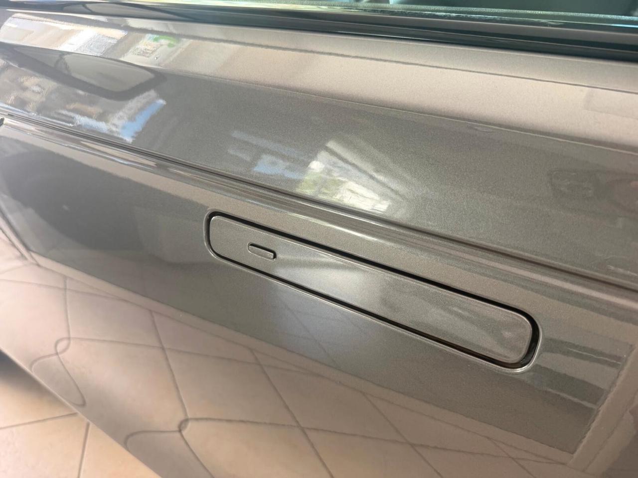 Land Rover Range Velar 2.0D I4 240 CV R-Dynamic HSE