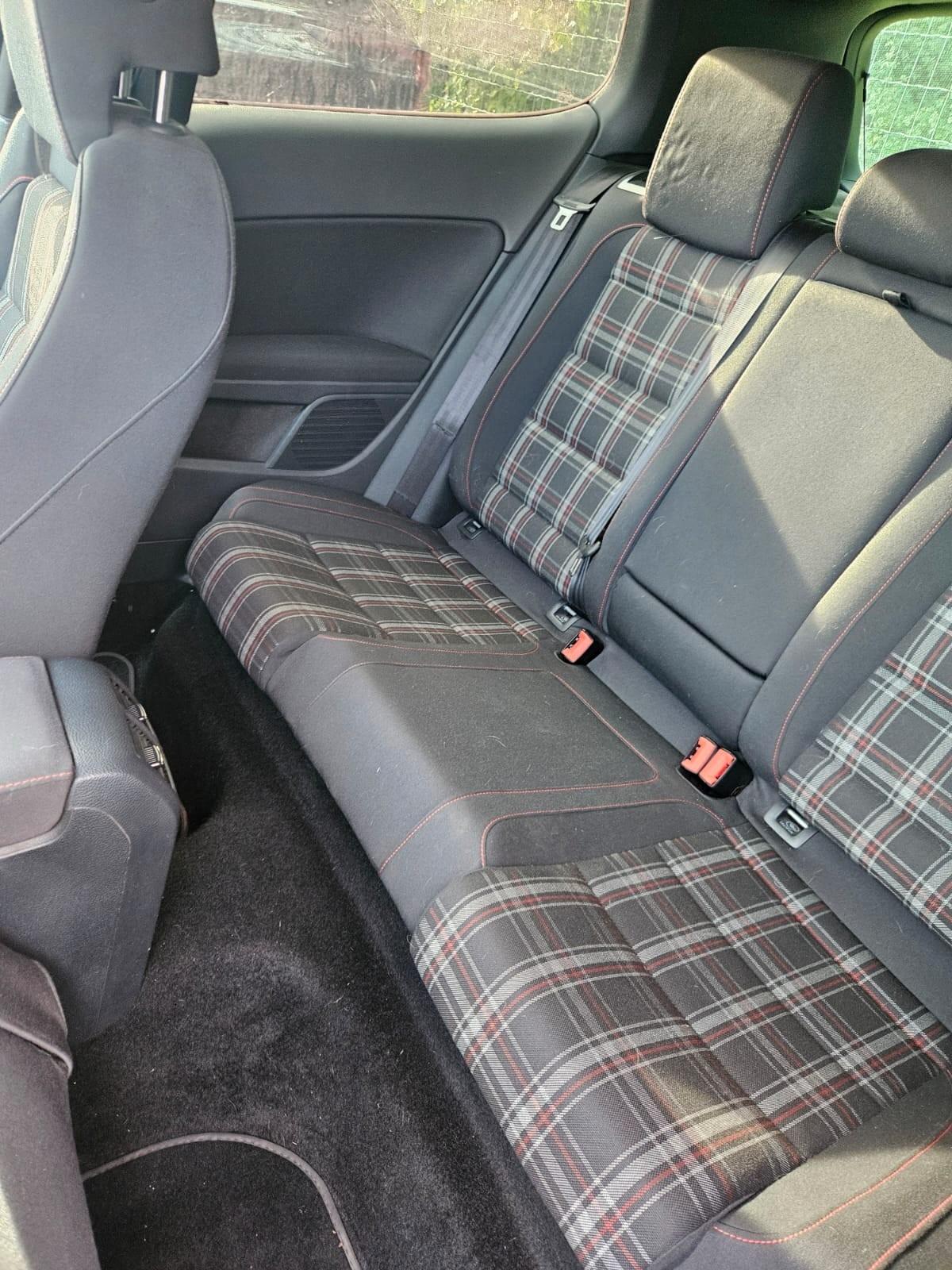 Volkswagen Golf GTI 2.0 TSI 3p.