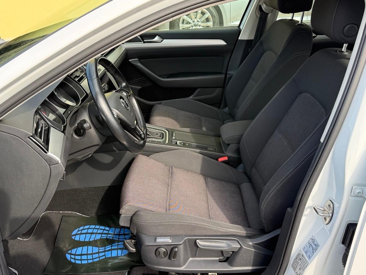 VW Passat 2.0 TDI DSG PREZZO REALE/NAVIPRO
