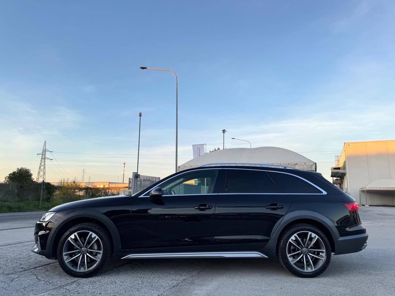 AUDI A4 ALLROAD 2.0 190Cv - Virtual Matrix 18