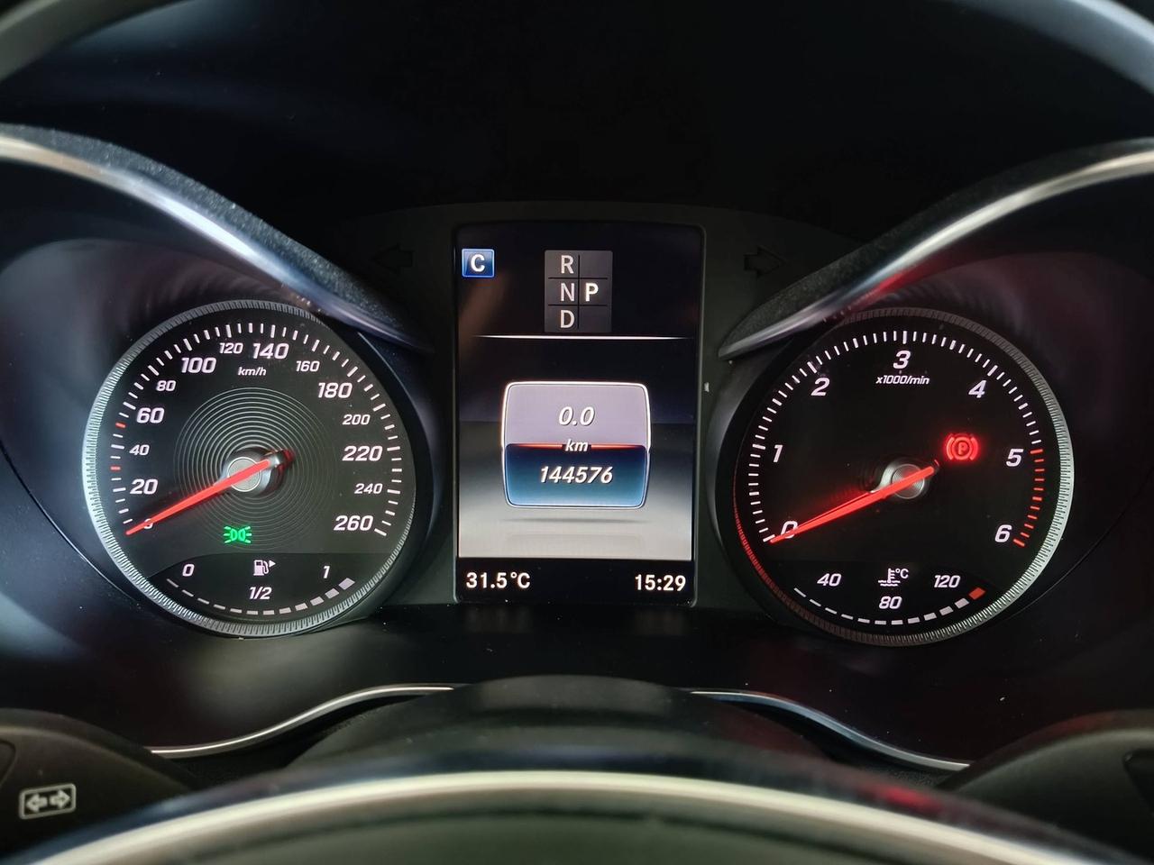 Mercedes-Benz GLC Coupe - C253 - GLC Coupe 250 d Premium 4matic auto
