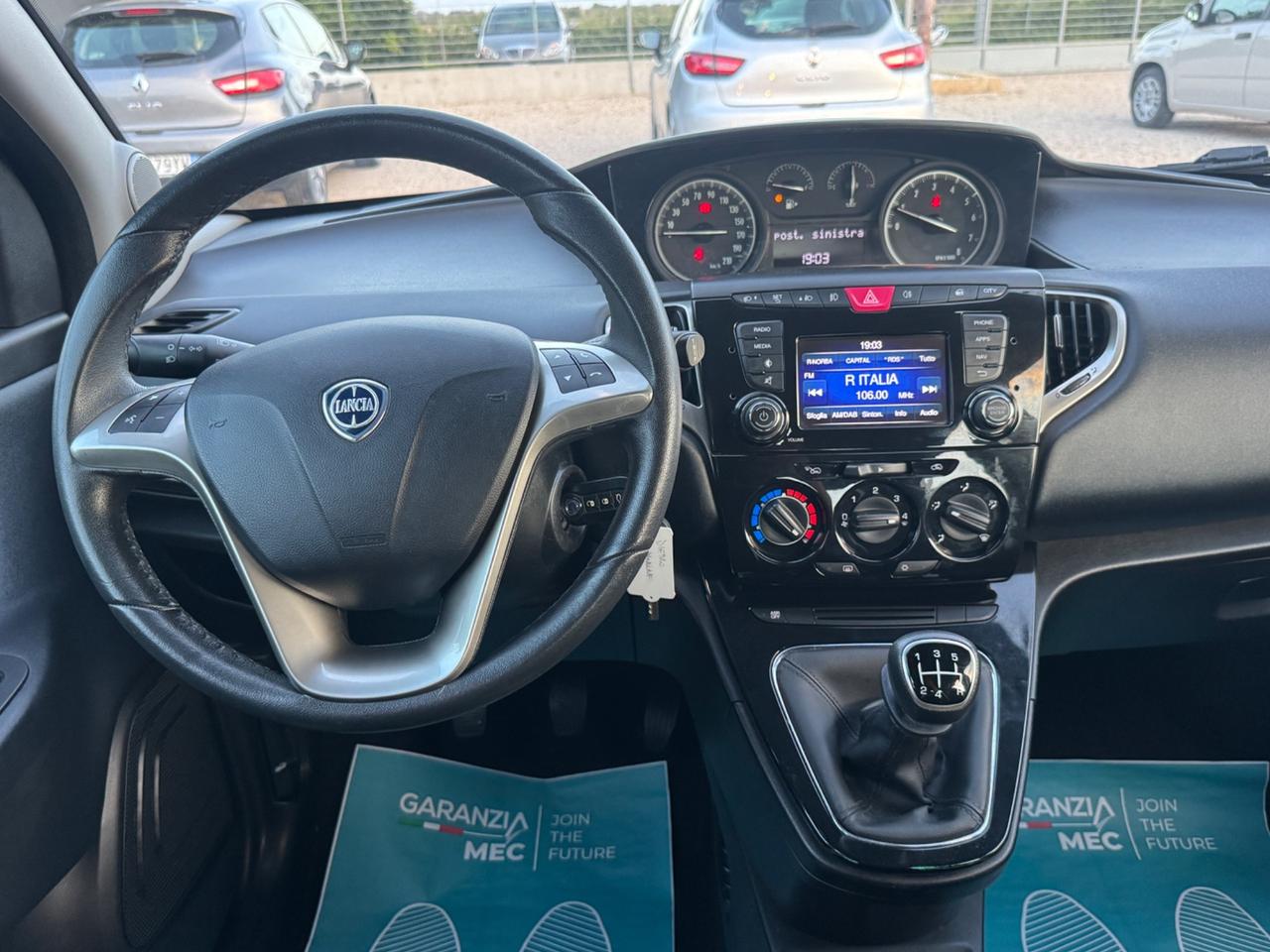Lancia Ypsilon 1.2 69 CV 5 porte Platinum