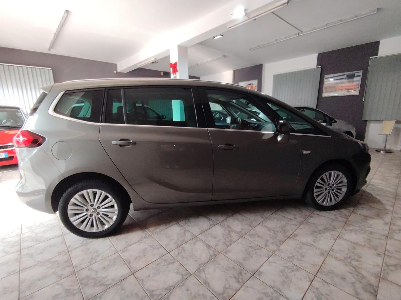 Opel Zafira 1.6 metano