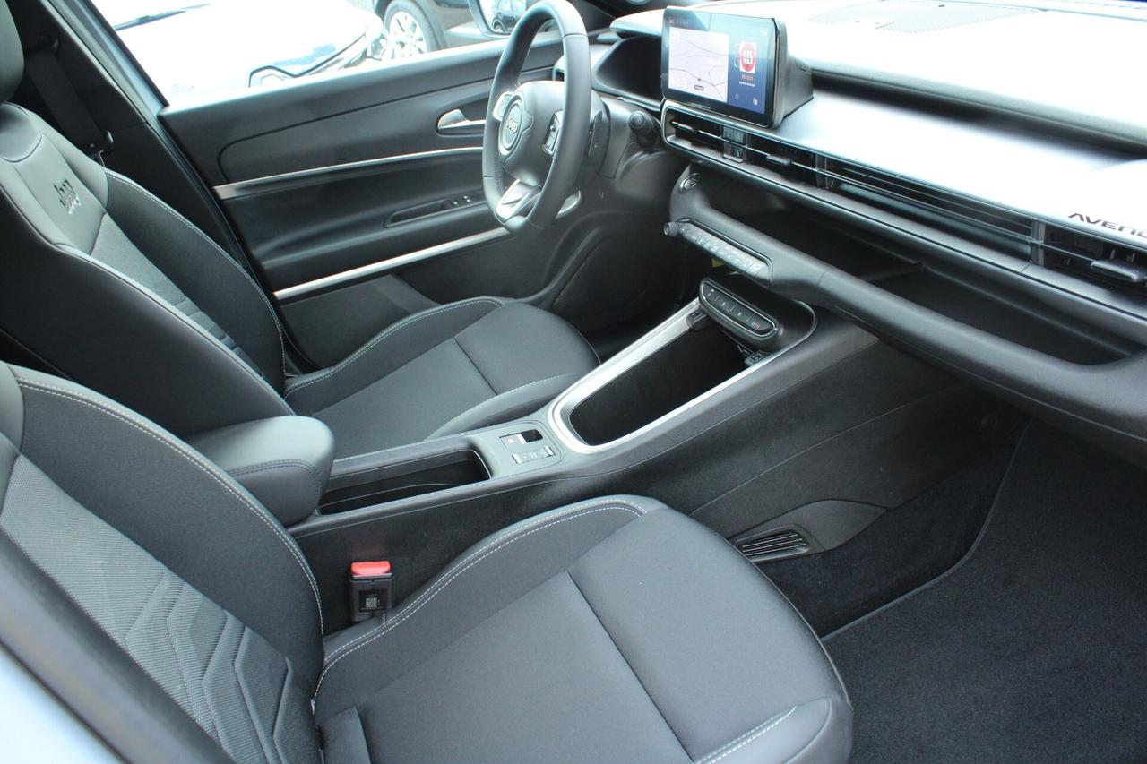 Jeep Avenger 1.2 Turbo 100 CV MHEV Summit