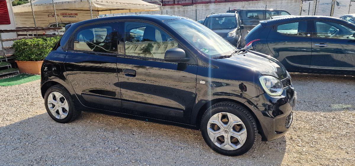 RENAULT Twingo 1.0 65 CV Duel2
