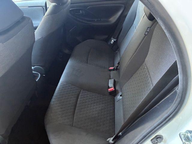 TOYOTA Yaris 1.0 5 porte Active