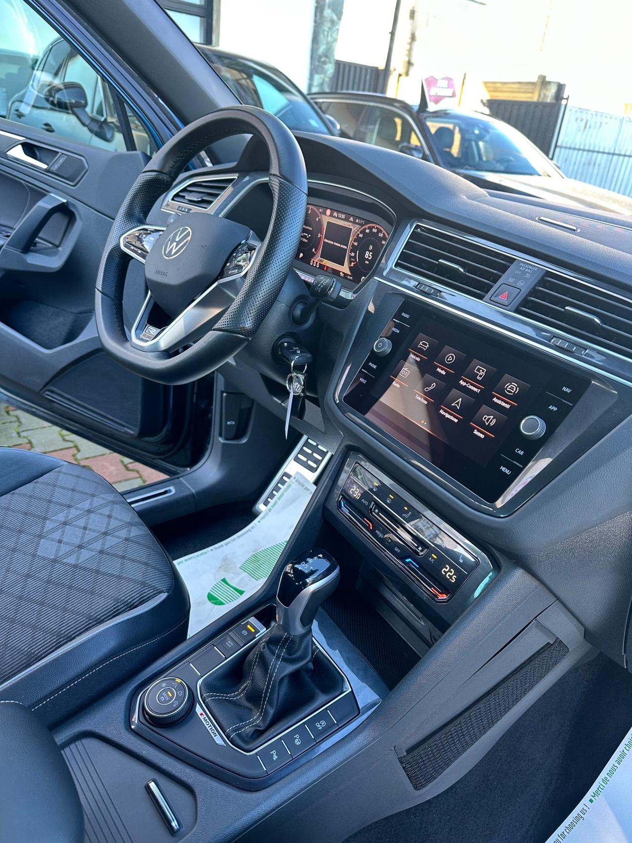 Volkswagen Tiguan 2.0 TDI 200 CV SCR DSG 4MOTION R-Line