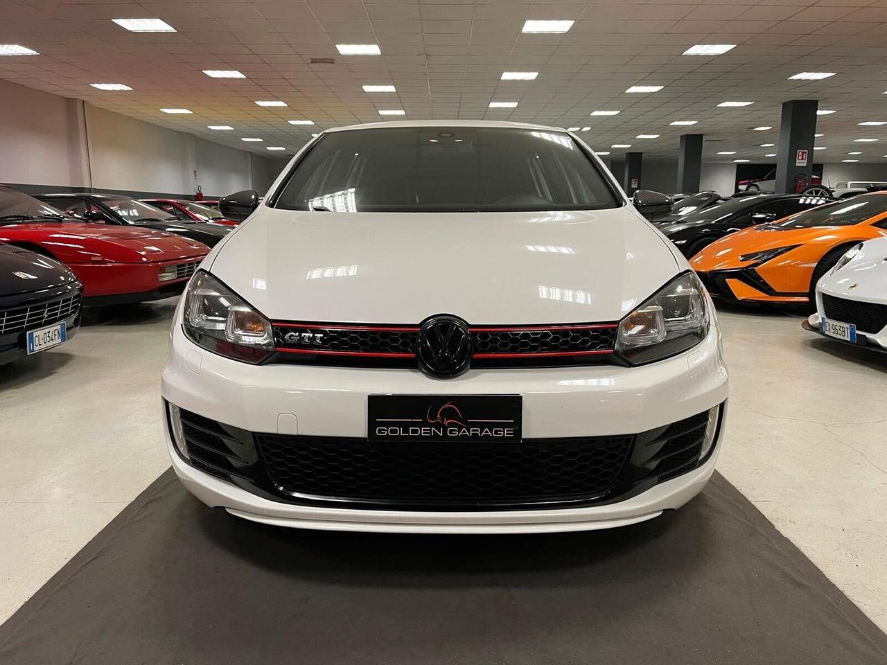 Volkswagen Golf GTI 2.0 TSI 5p.