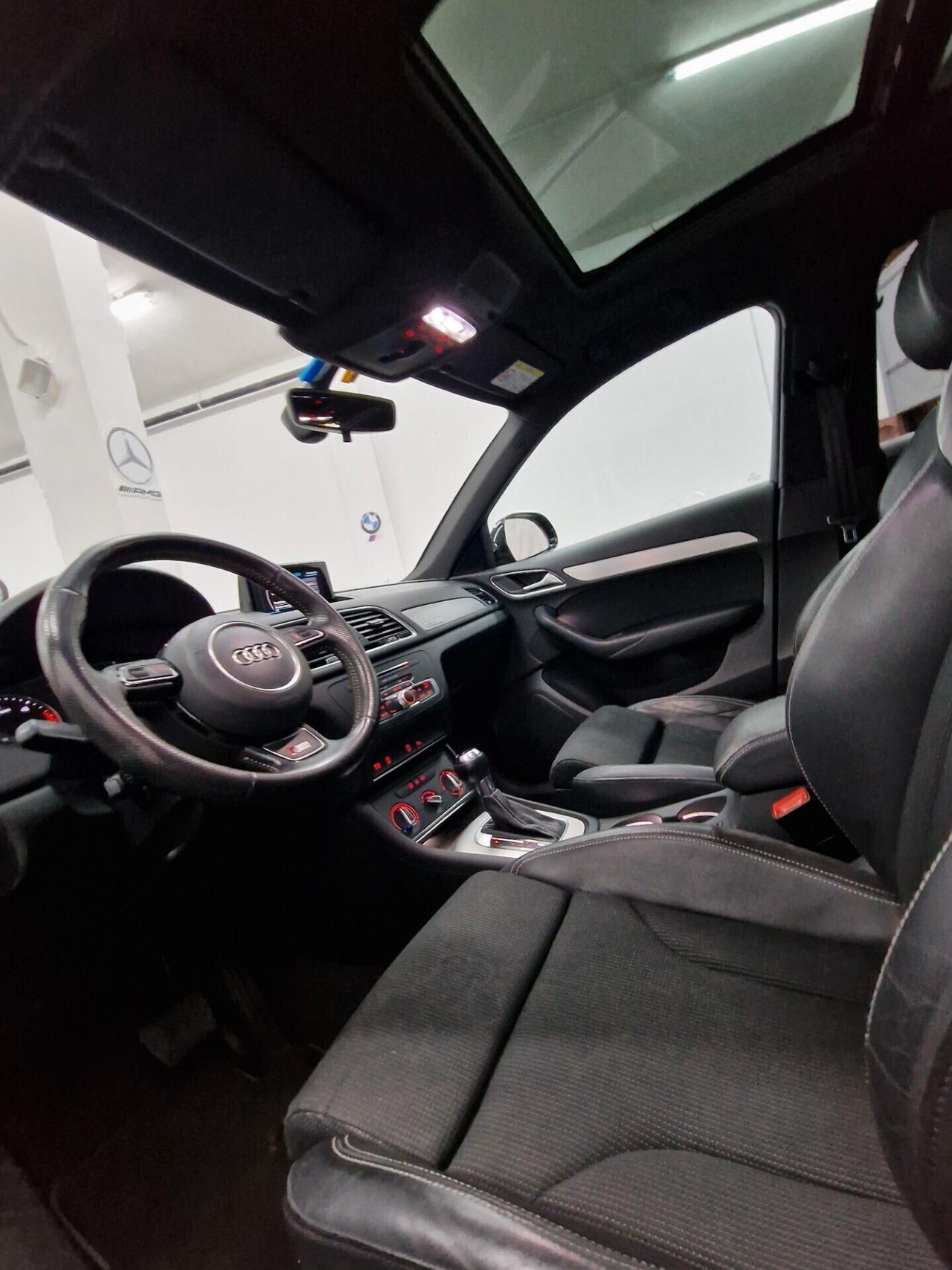 Audi Q3 2.0 TDI 150 CV quattro S tronic S-LINE