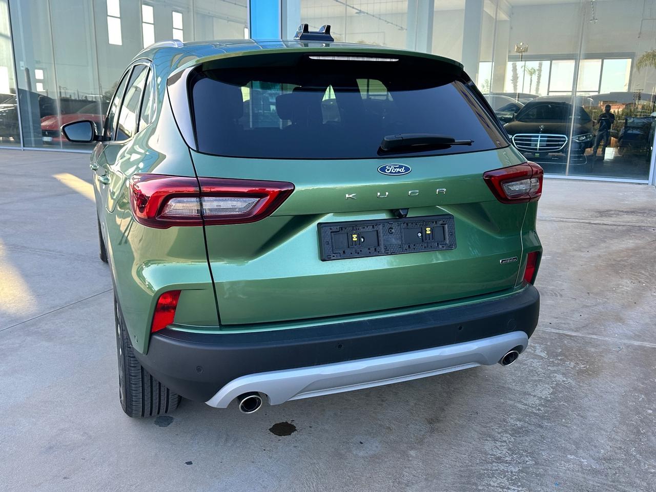 Ford Kuga phev Titanium possibilità noleggio no scoring