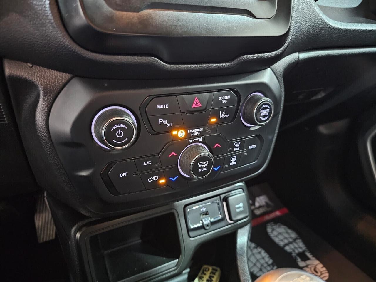 Jeep Renegade 1.0 T3 120cv GPL