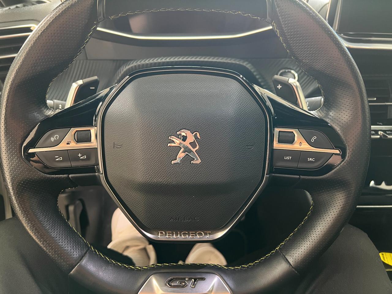 Peugeot 2008 BlueHDi 130 S&S EAT8 GT