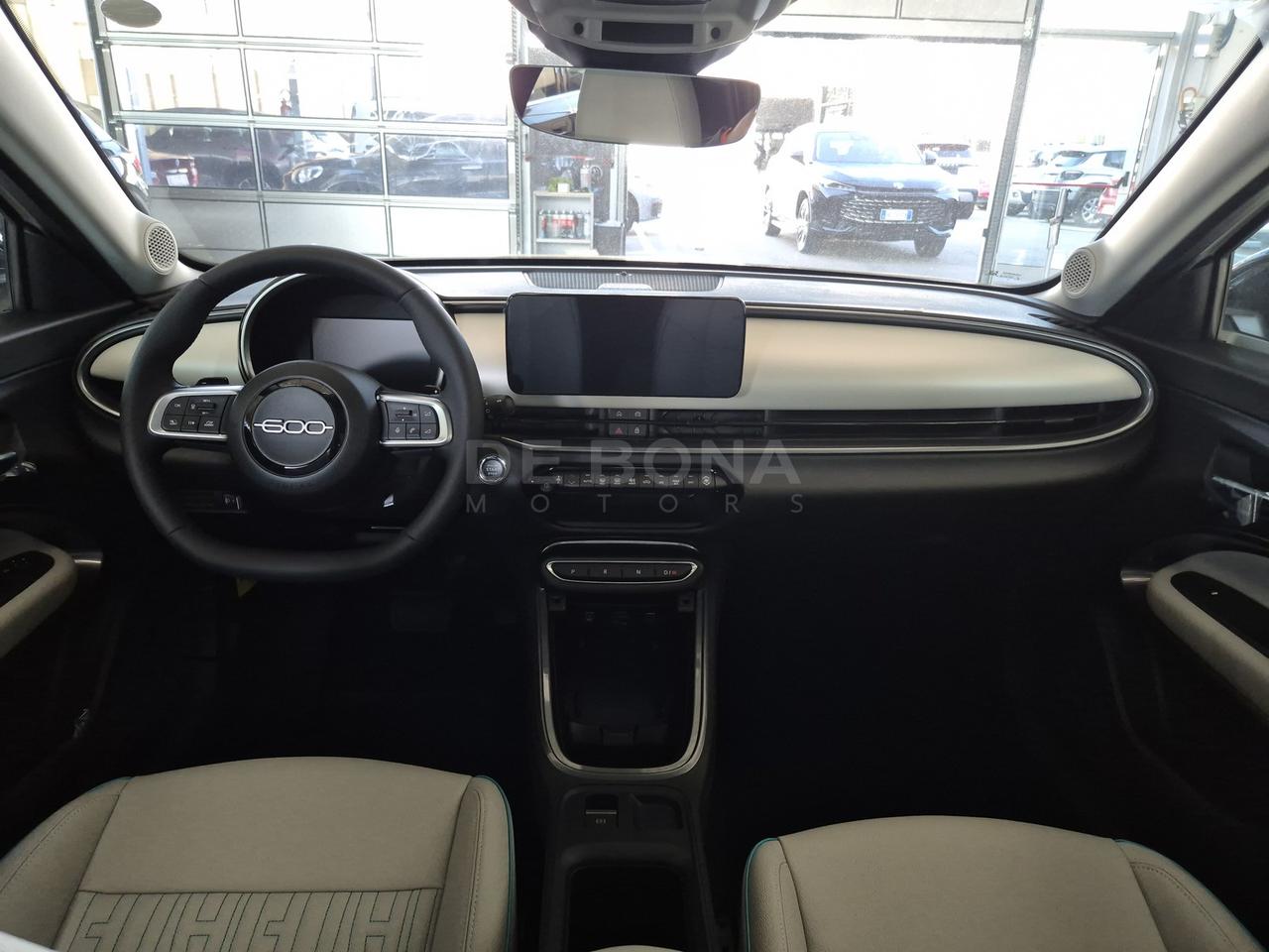 Fiat 600 1.2 hybrid la prima ii 110cv auto