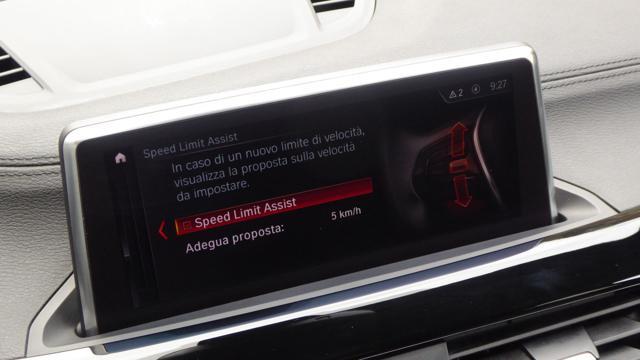 BMW X1 sDrive18d xLine Plus Autom