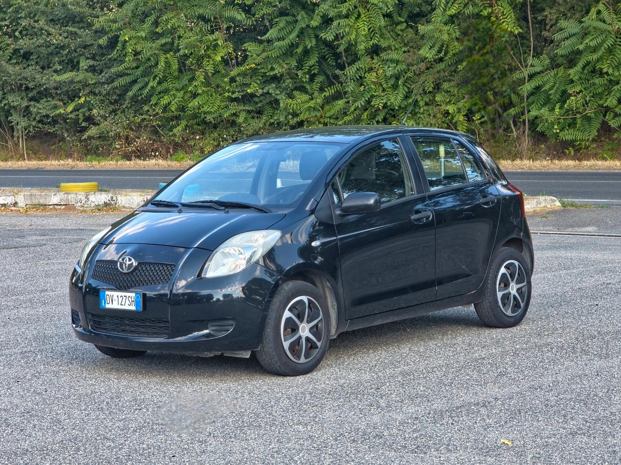 Toyota Yaris 1.0 5 porte Now 2009-E4 Manuale NEO