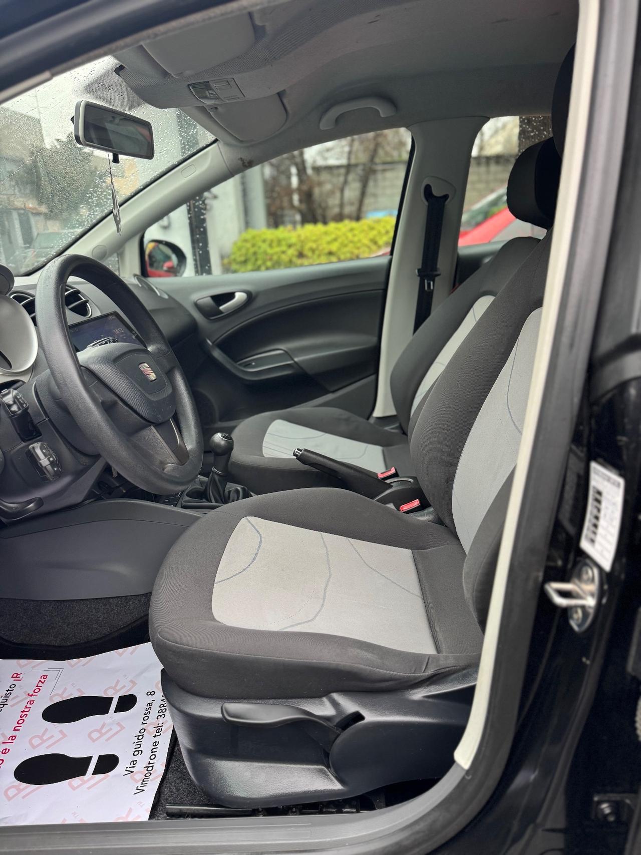 Seat Ibiza 1.4 5p. Style Dual