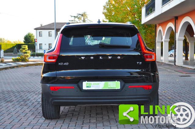 VOLVO XC40 T3 Business 156CV