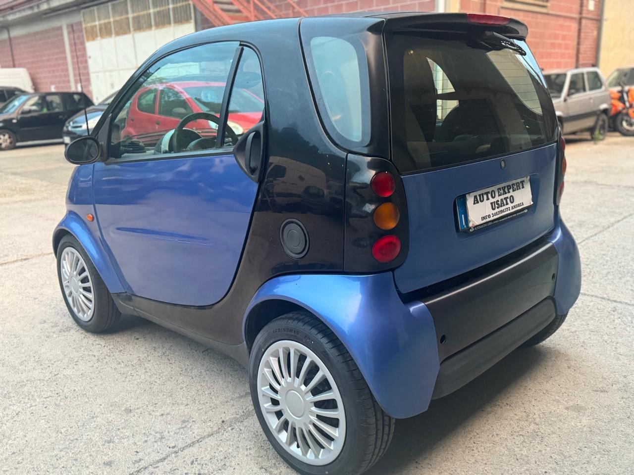 Smart 600 smart & pure (40 kW) 2001