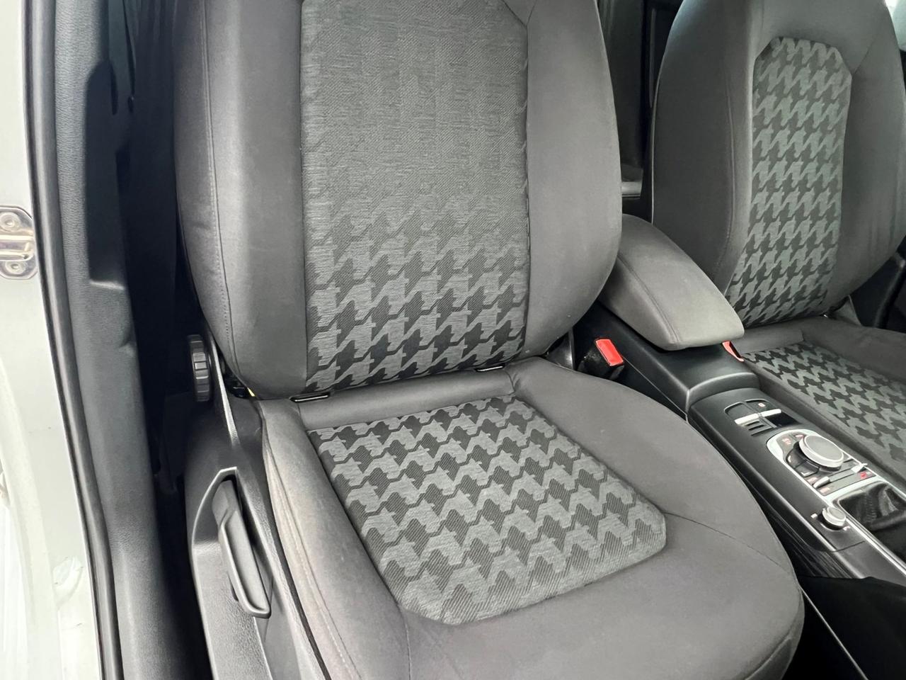 AUDI A3 III 2013 Sportback A3 Sportback 1.6 tdi Business 110cv E6