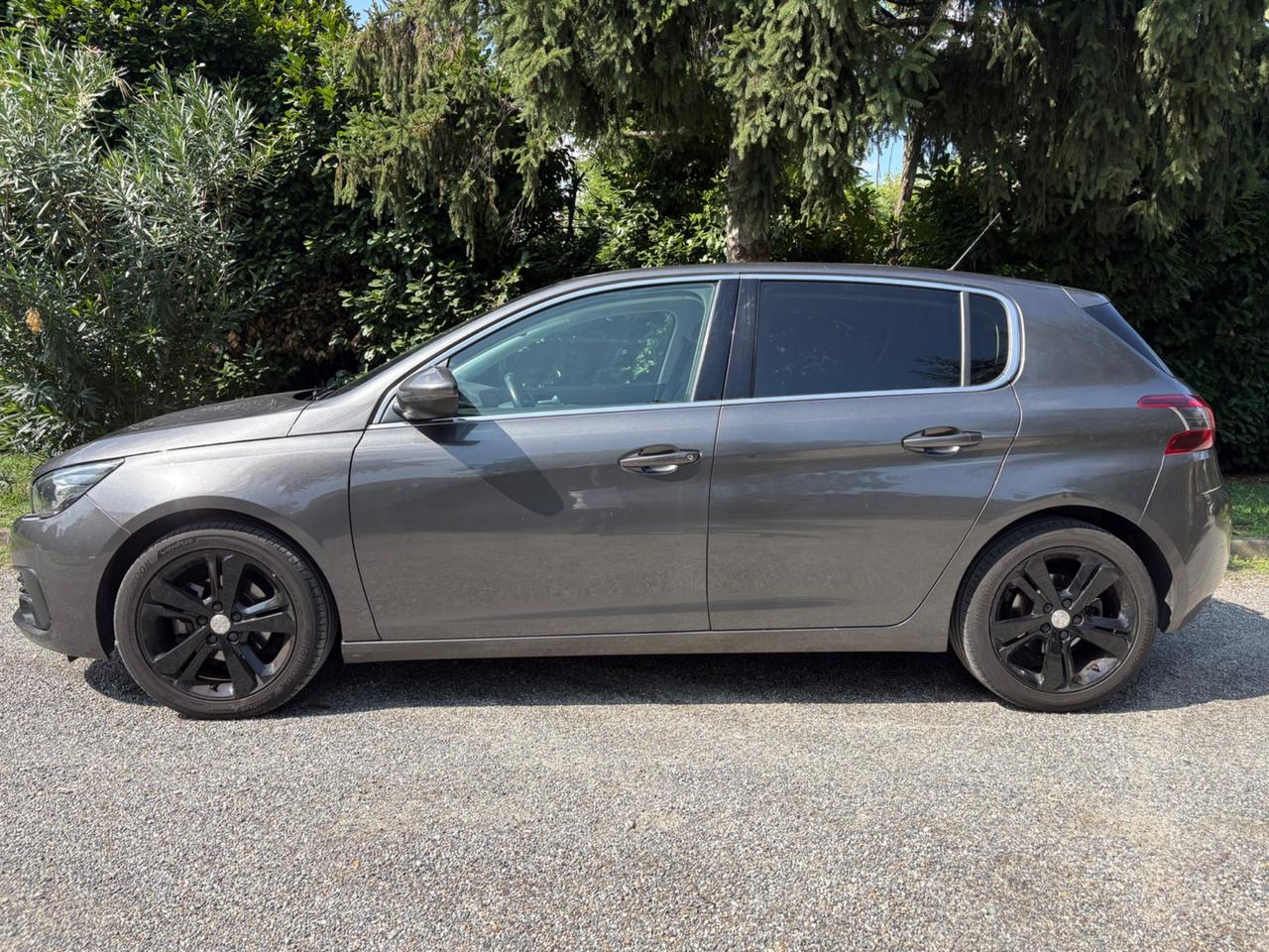 Peugeot 308 BlueHDi 130 S&S Allure