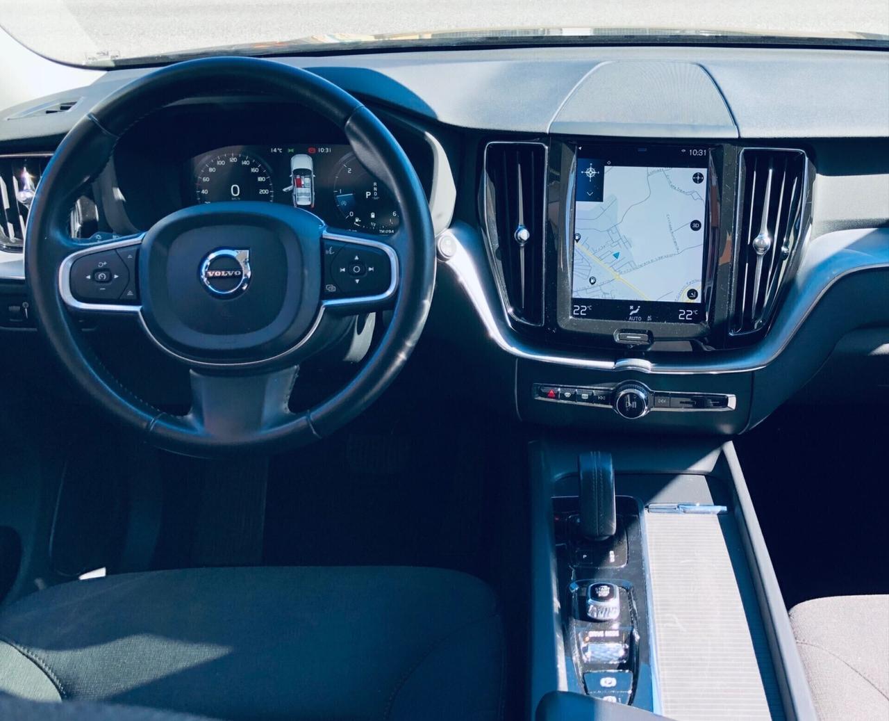 Volvo XC60 B4 D HYRBID AWD 80MILAKM NERA