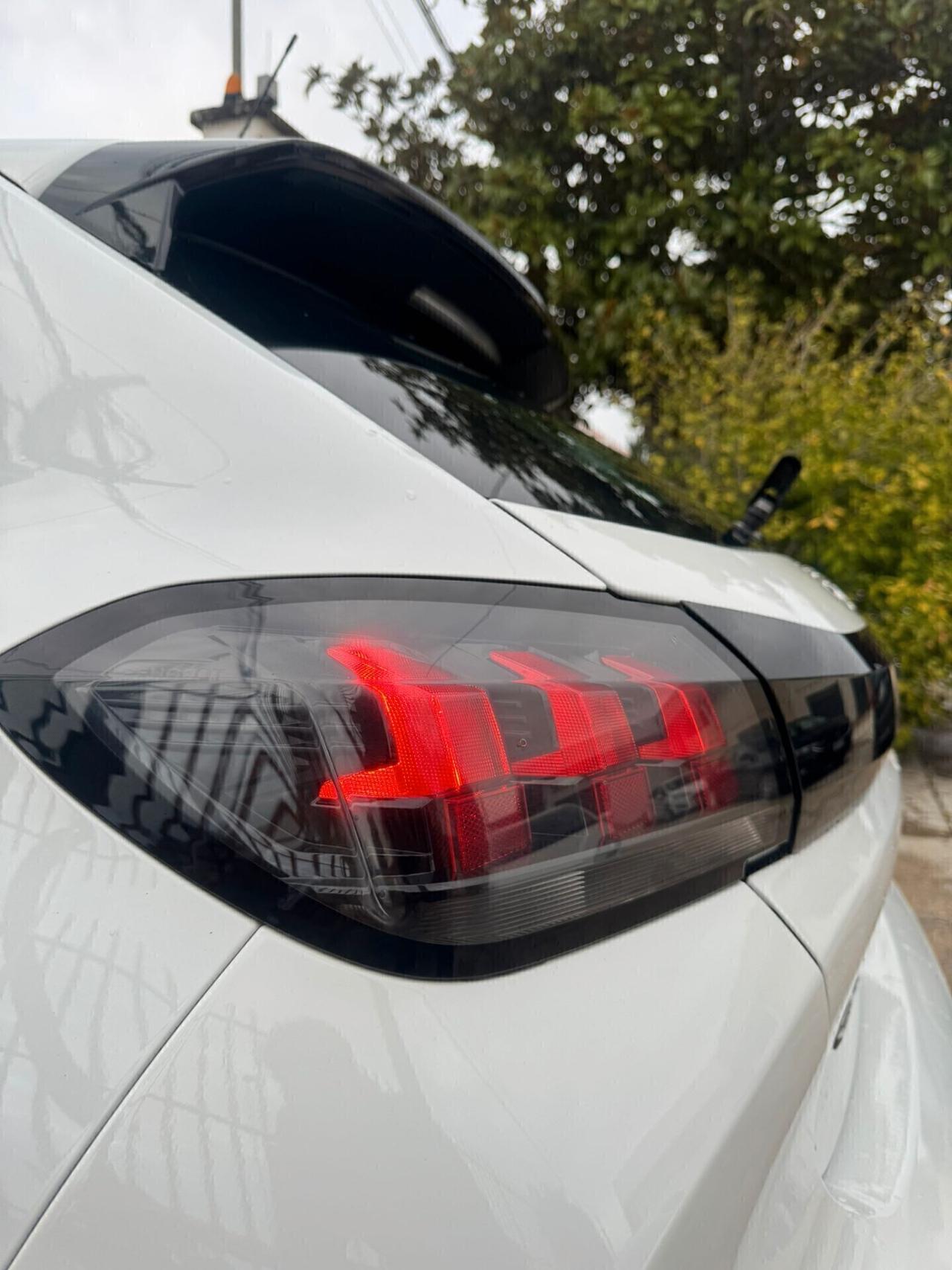 Peugeot 208 BlueHDi 100 Stop&Start 5 porte Active