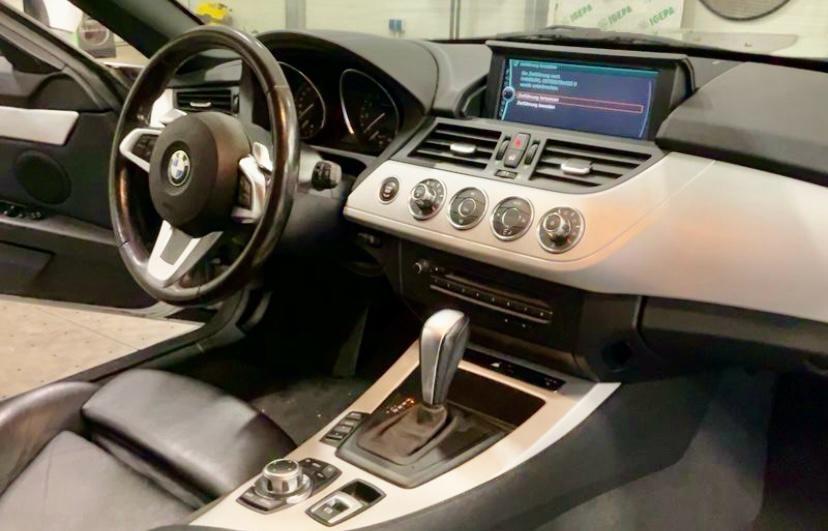 Bmw Z4 2.3i 205CV STEPTRONIC INTERNI IN PELLE XENON PADDLE AL VOLANTE