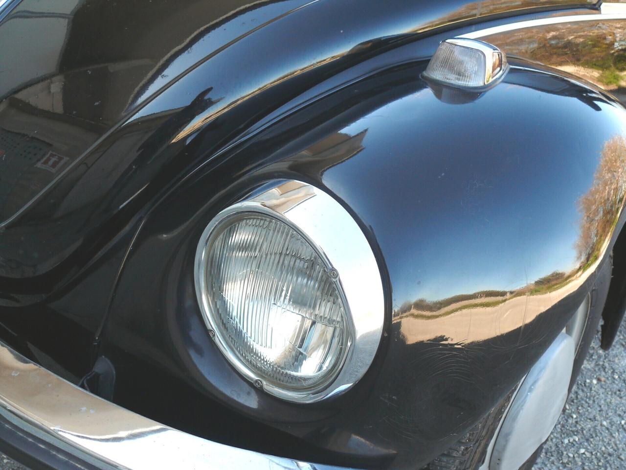 Volkswagen Maggiolino CABRIO (M1100)
