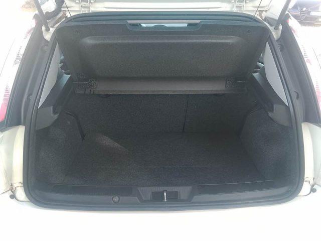 FIAT Punto 1.4 8V 5 porte Natural Power Lounge