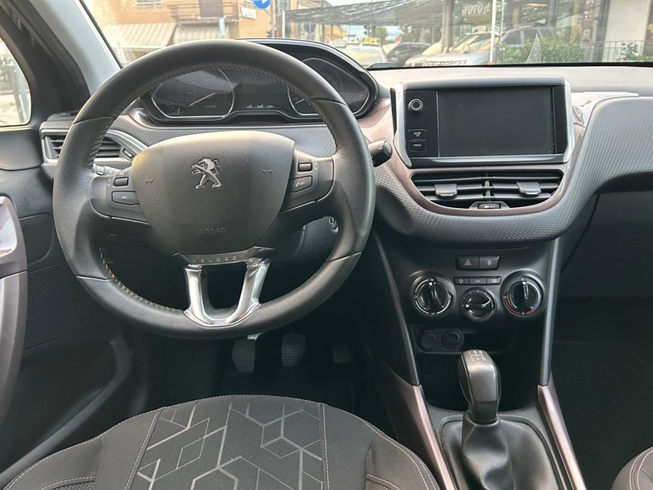 Peugeot 2008 1.2 VTi 82CV Allure OK neopatentati