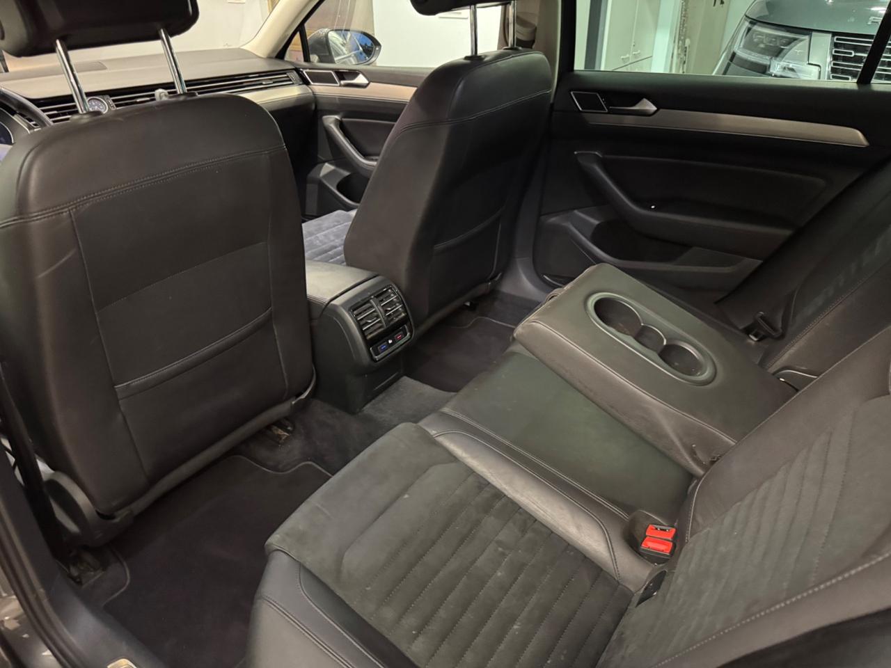 Volkswagen Passat Alltrack 2.0 TDI 150CV 4MOTION Executive BlueMot Tech