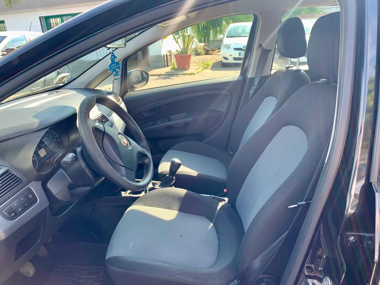 Fiat Punto 1.3 MJT II 75 CV 5 porte Easy