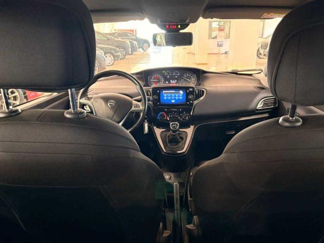 LANCIA Ypsilon 3ª serie - 1.0 FireFly 5 porte S&S Hybrid Plati