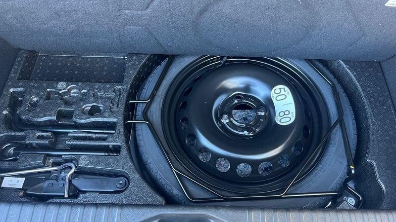 Renault Clio techno MY24 full hybrid E-Tech 145