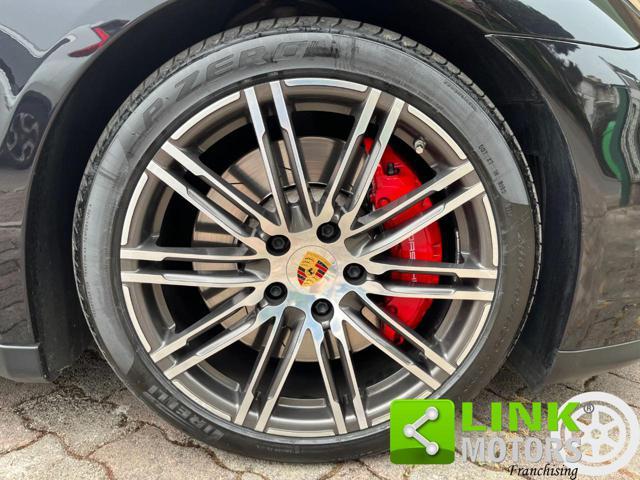 PORSCHE Panamera 4.8 GTS 440cv PDK