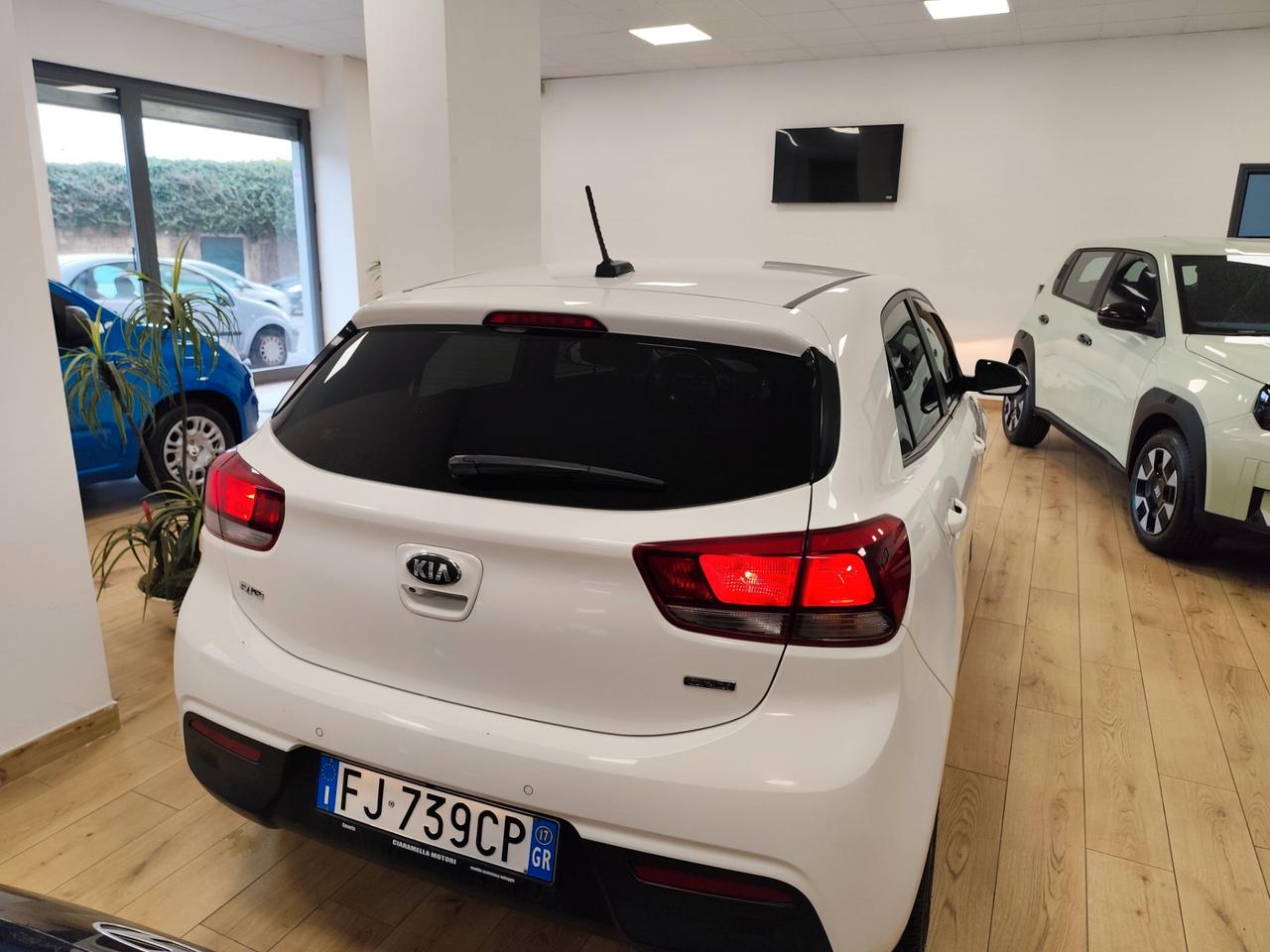 Kia Rio 1.4 CRDi 90CV 5 porte Cool