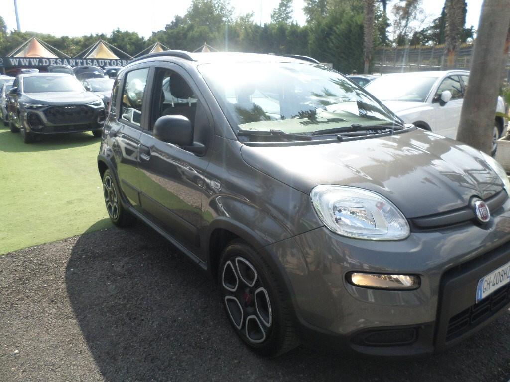 Fiat Panda 1.0 FireFly S&S Hybrid City Cross