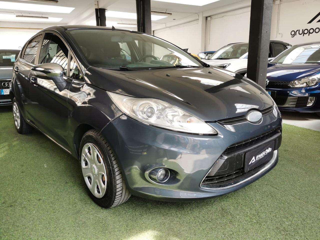 Ford Fiesta 1.4 5p Titanium GPL GARANZIA 12 MESI