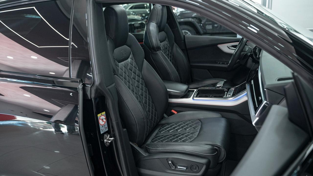 Audi SQ8 4.0 V8 TDI MHEV QUATTRO TETTO SEDILI PACK LUCI FUL