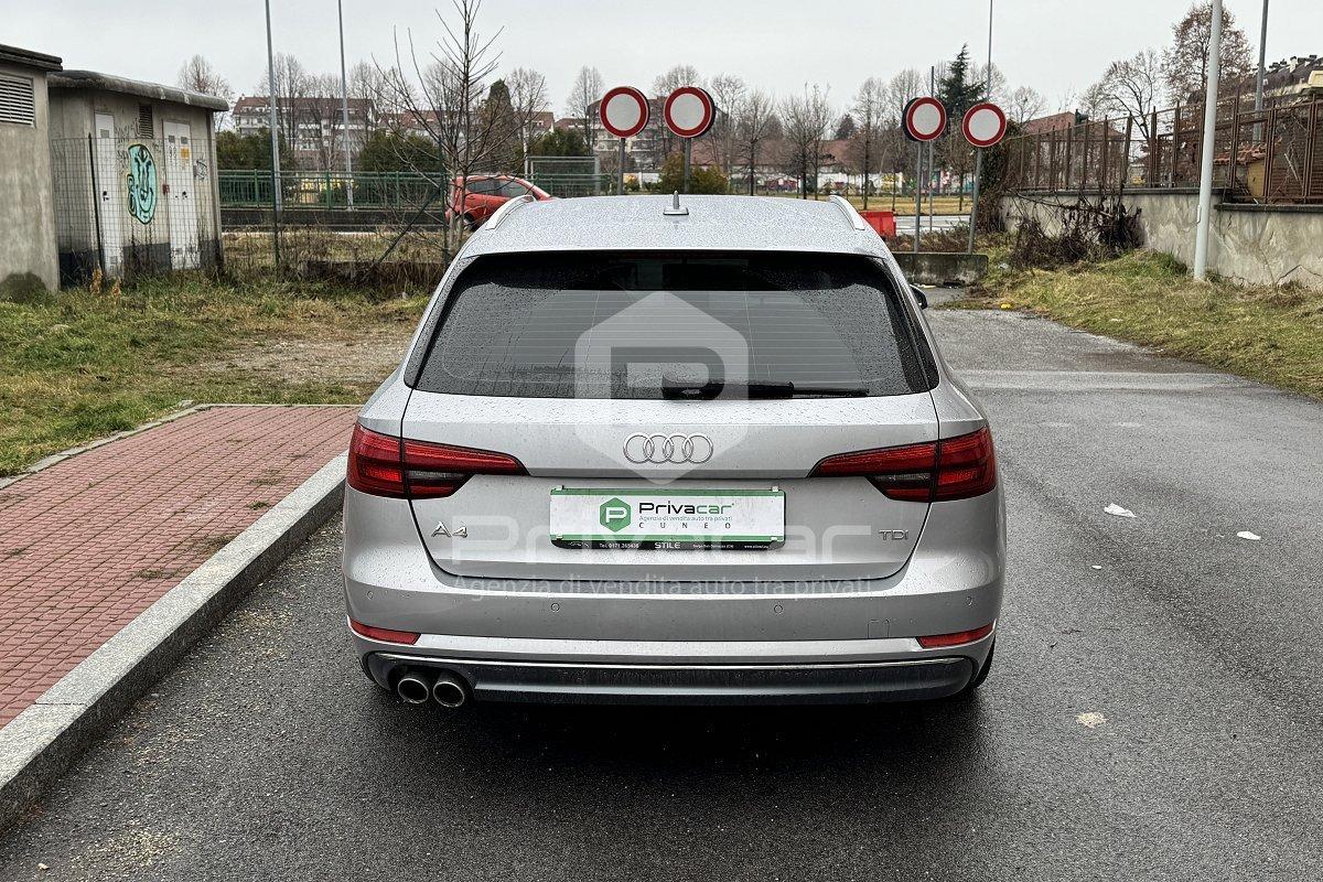 AUDI A4 Avant 2.0 TDI 190 CV ultra S tronic Design