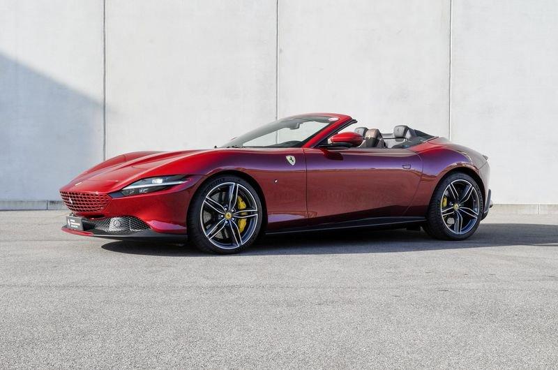 Ferrari Roma Spider Roma Spider - Elegantissima combo colori-Surround View