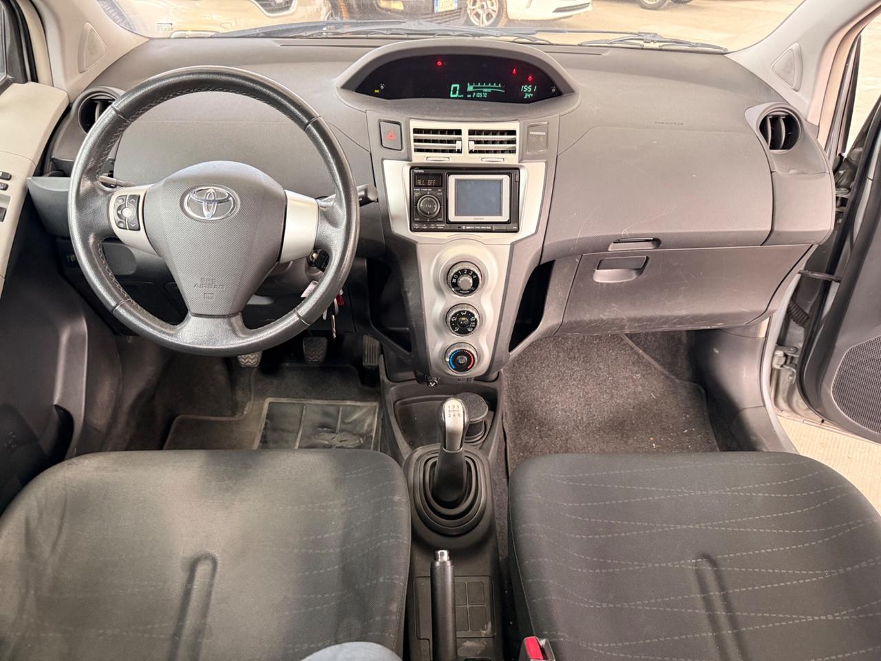 Toyota Yaris 1.3 5 porte Navi