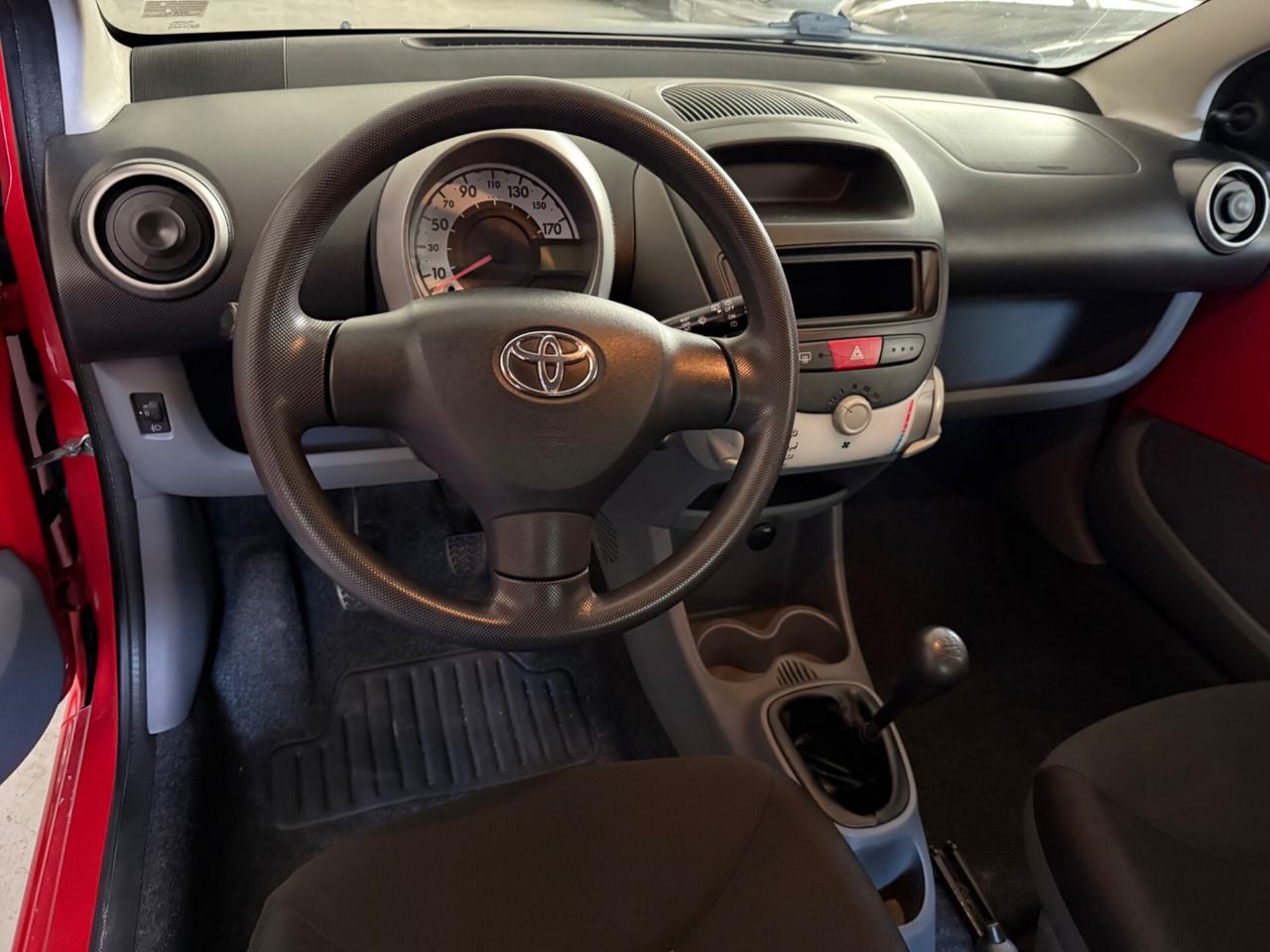 Toyota Aygo 1.0 12V VVT-i 3 porte Sol