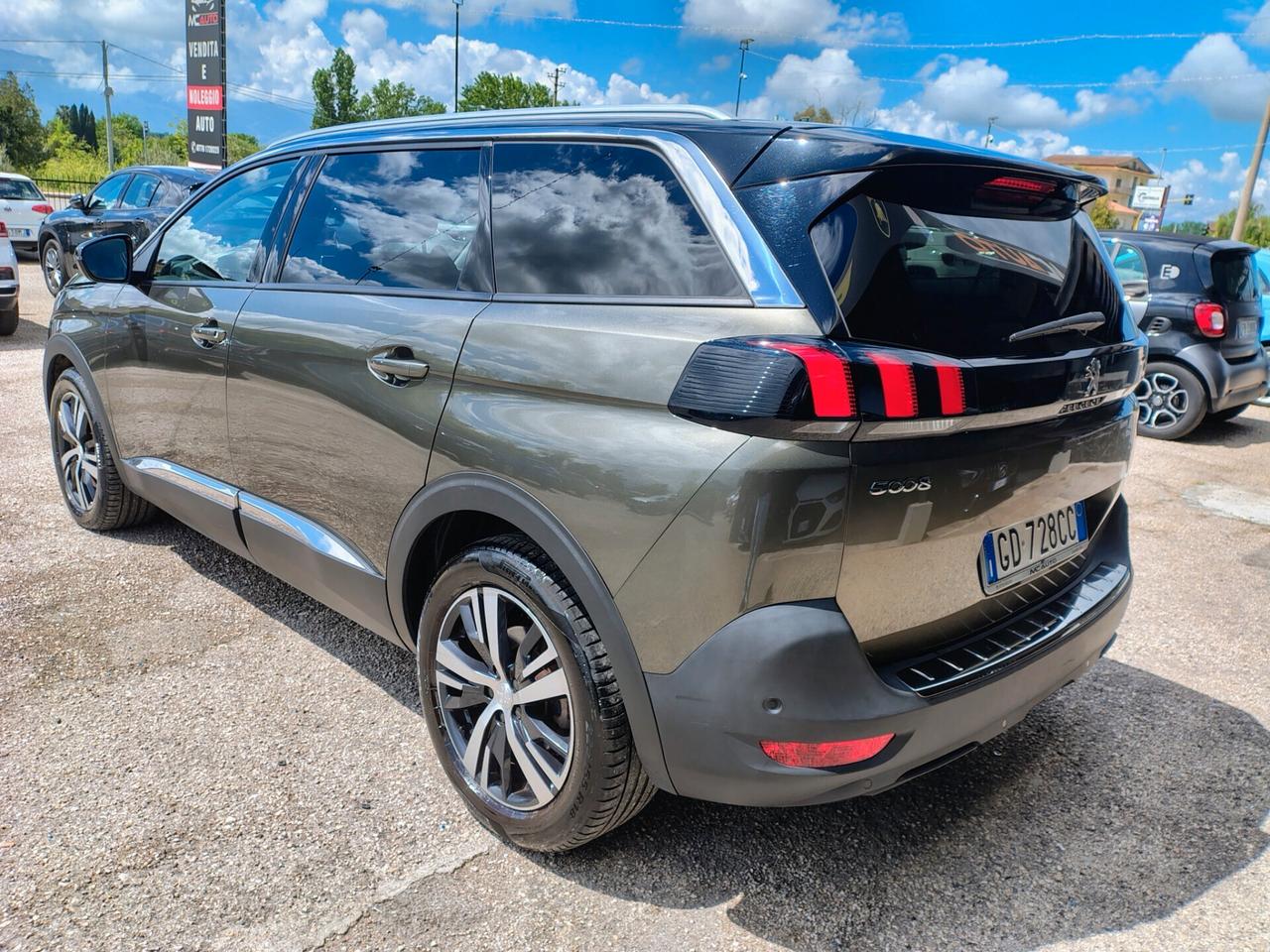 Peugeot 5008 BlueHDi 130 S&S EAT8 Allure