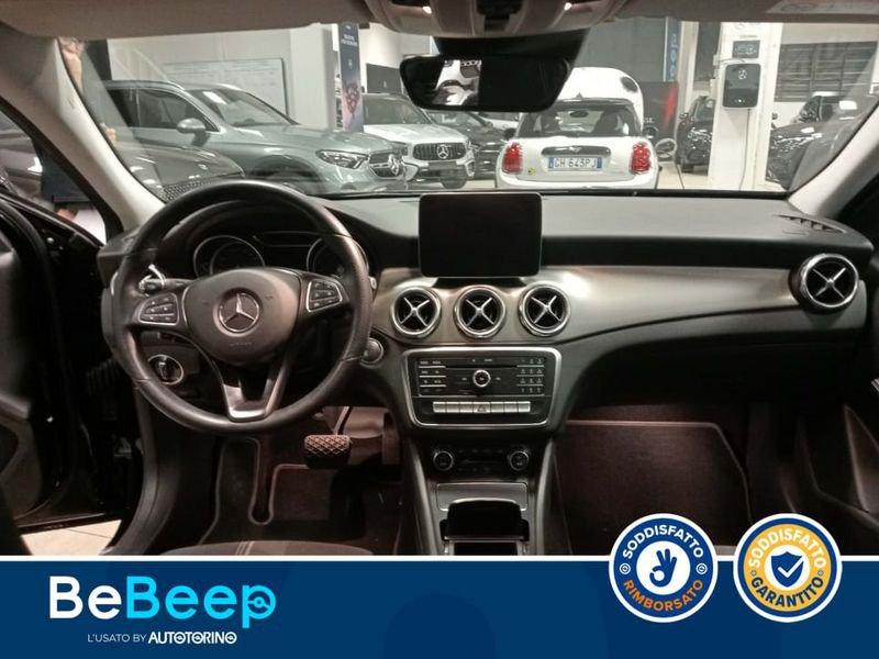 Mercedes-Benz GLA 200 D SPORT AUTO